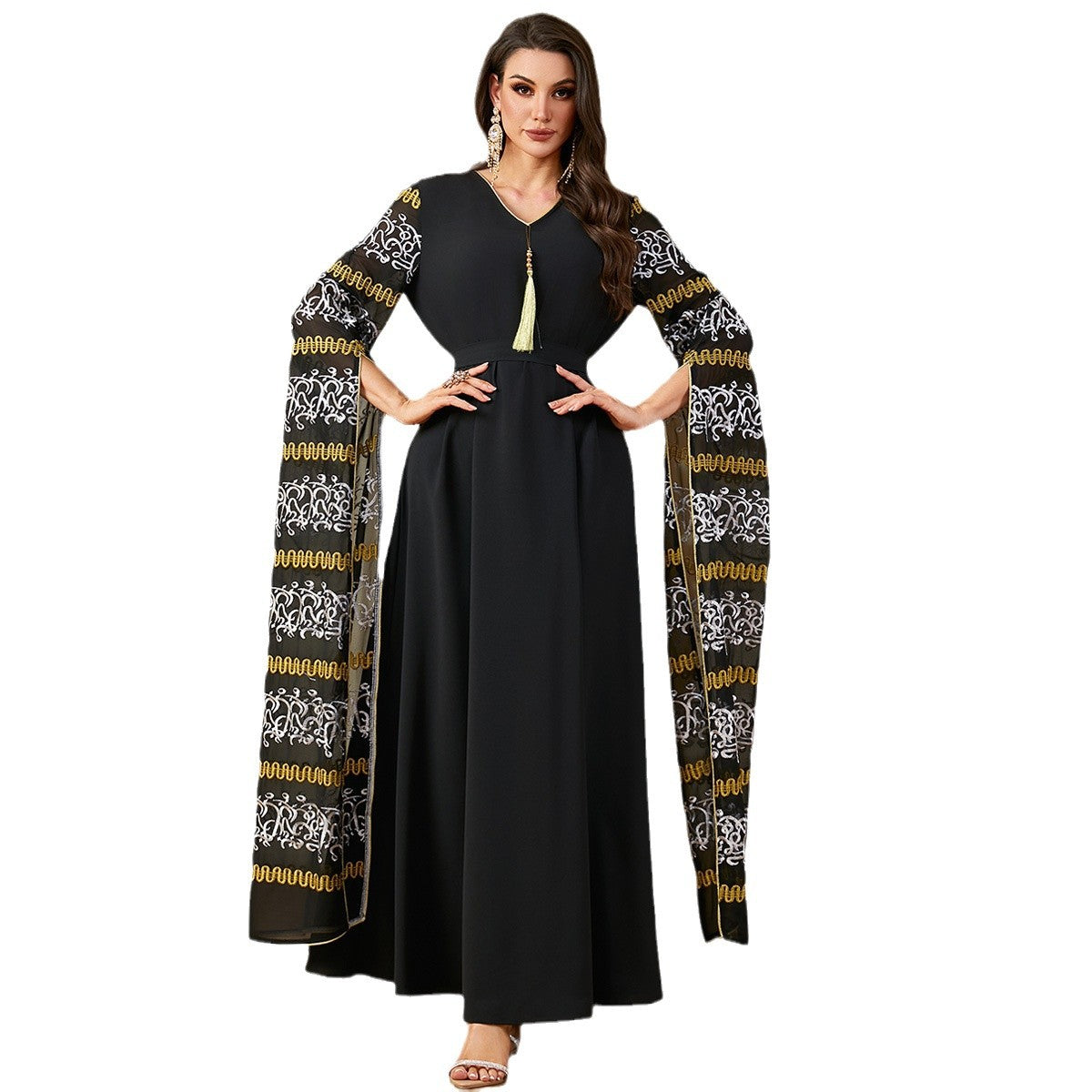 Dubai Robe Super Long Sleeve Embroidered Arabic Dress