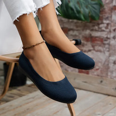 Women’s Round Toe Slip-On Knit Flats